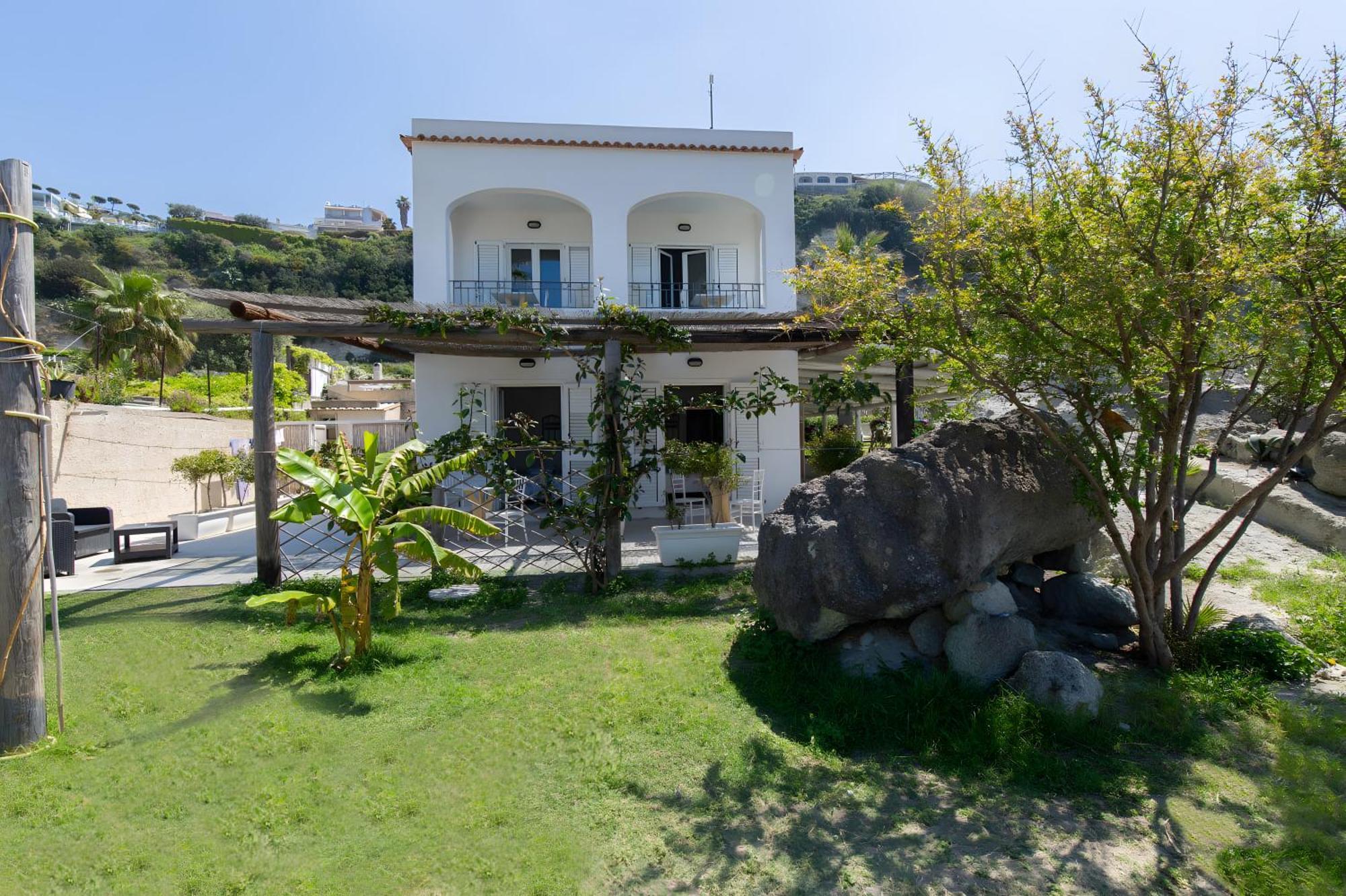 Villa Al Mare Famiglia Calise Ischia Exterior foto